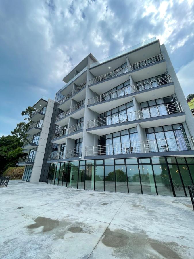 Hotel Biota Kvariati Εξωτερικό φωτογραφία